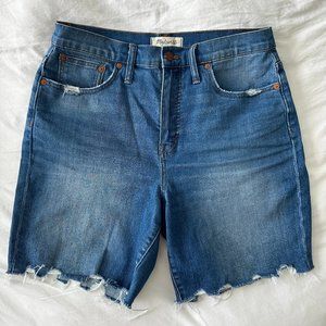 Madewell High Rise Denim Mid-Length Shorts in Erwin Wash - Size 29